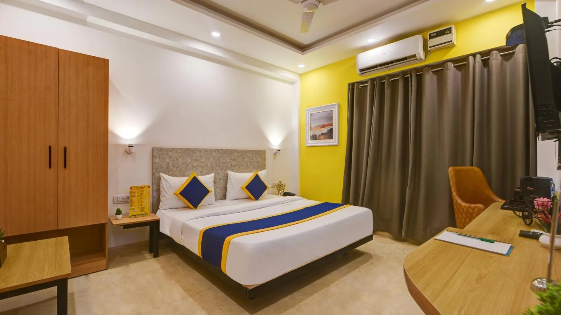 Aamantran Residency Hotel, Sohna Road, Sector 49, Gurugram Gurgaon Hotel